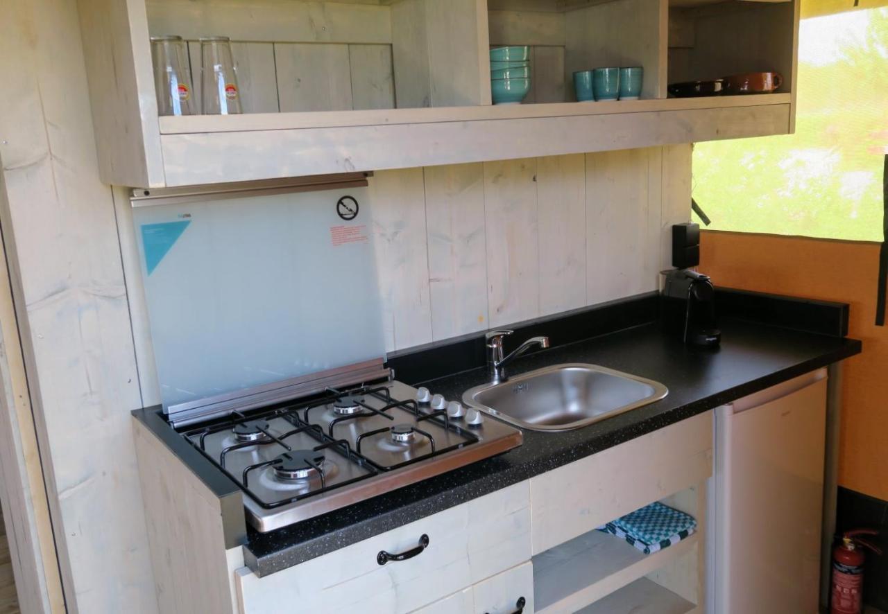 Luxe safaritenten Petit013 - nieuw Tilburg Buitenkant foto
